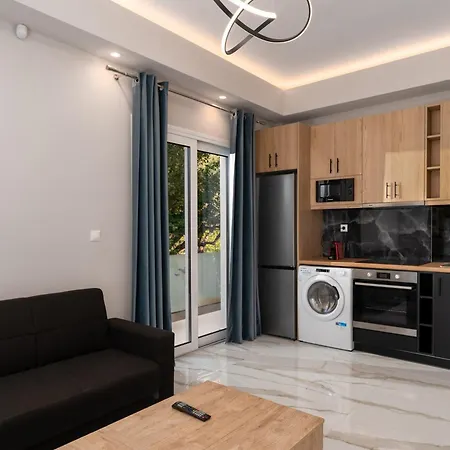 Theosis Signature Appartement Diakopto
