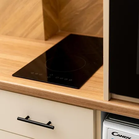 דירה Theosis Signature דיאקופטו